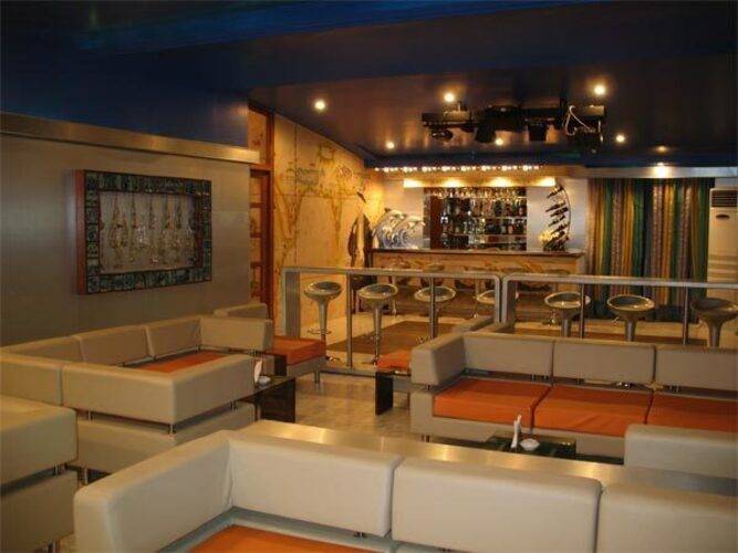 Sonesta Inn Hotel
