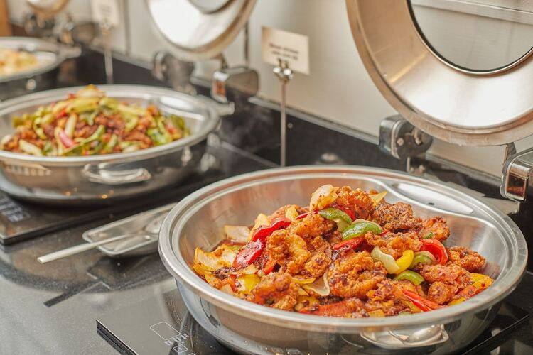 Pattaya Sea View Hotel