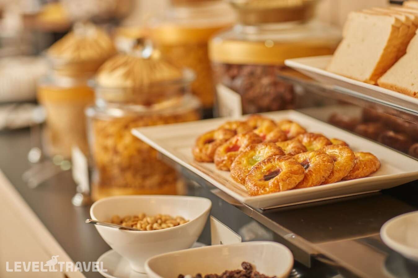 фотографии отеля Pattaya Sea View Hotel в Таиланд(Центральная Паттайя) - фото №80