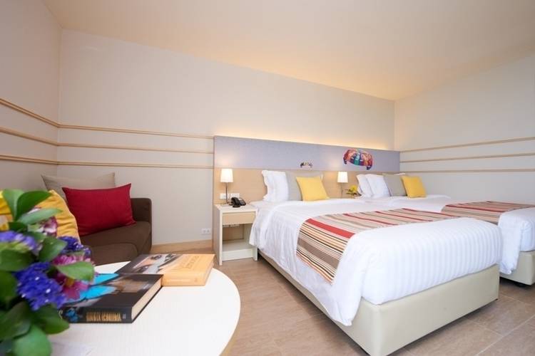Pattaya Sea View Hotel