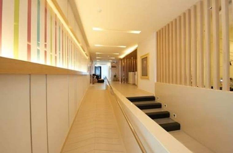 Pattaya Sea View Hotel