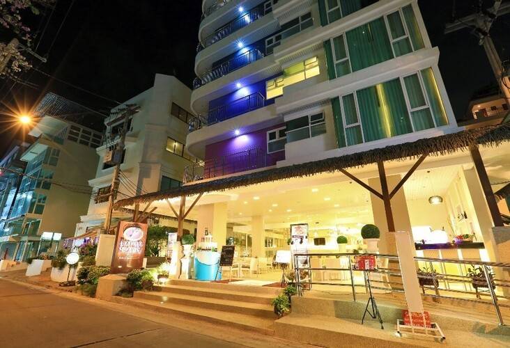 Pattaya Sea View Hotel