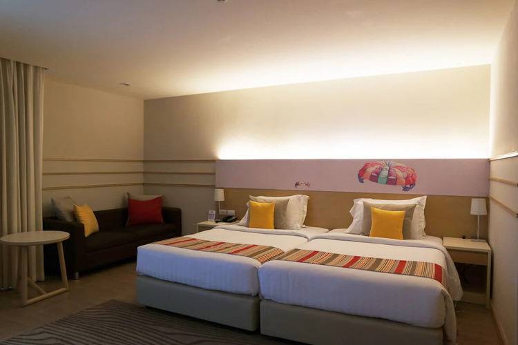 Pattaya Sea View Hotel