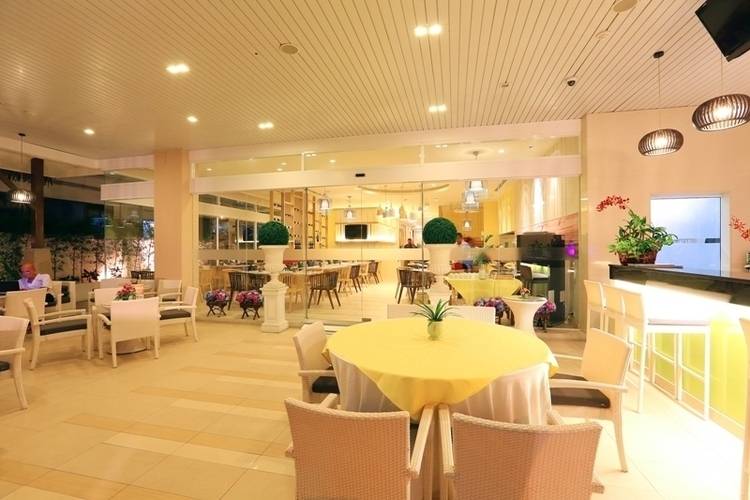 Pattaya Sea View Hotel