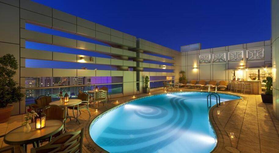 Al Manzel Hotel Apartments