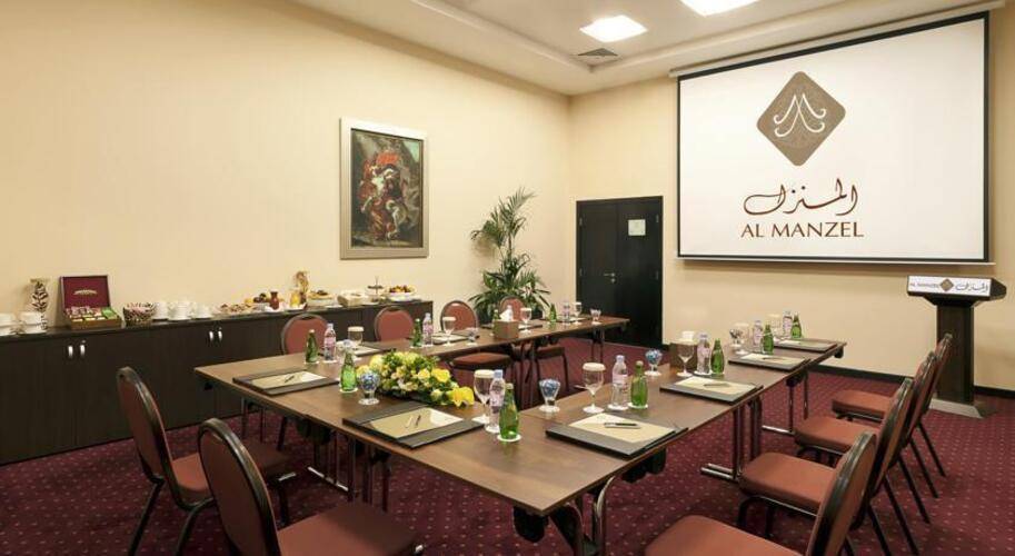 Al Manzel Hotel Apartments