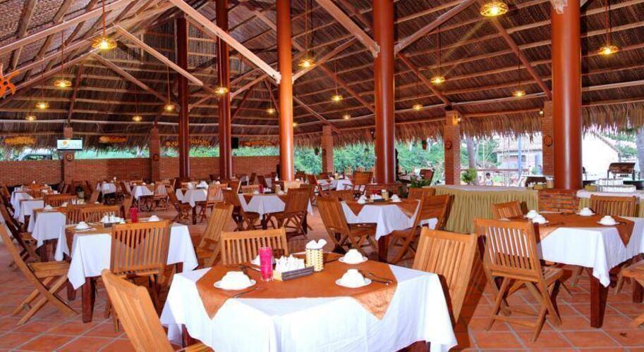 Sun & Sands Hotel