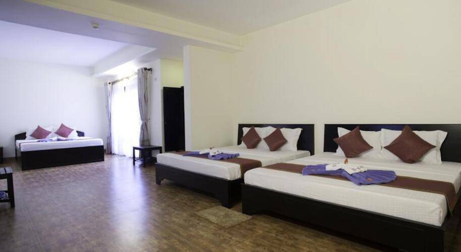 Sun & Sands Hotel
