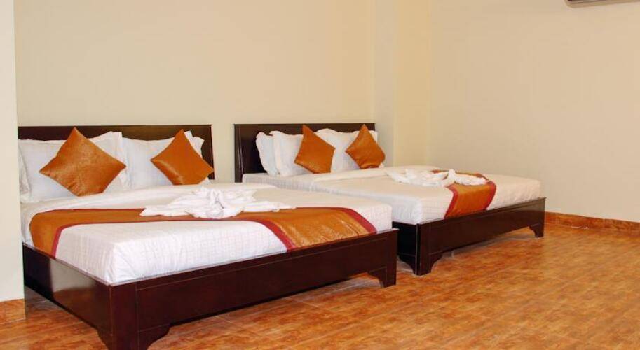 Sun & Sands Hotel