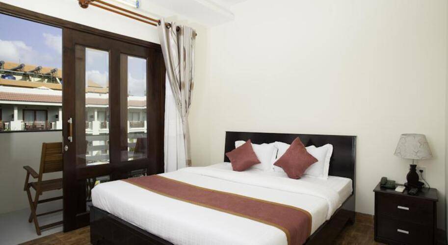 Sun & Sands Hotel