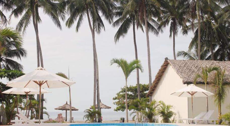 Sun & Sands Hotel