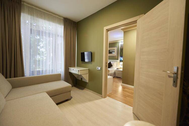 Sunlight Hotel