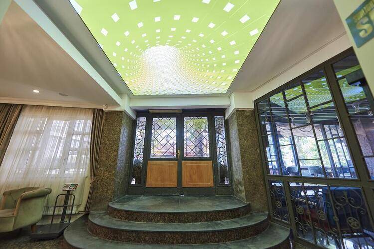 Sunlight Hotel