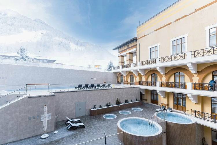 Novotel Resort And Spa Krasnaya Polyana Sochi (Бывш. Горки Отель)