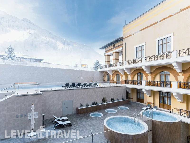 Фотография Novotel Resort And Spa Krasnaya Polyana Sochi (Бывш. Горки Отель)