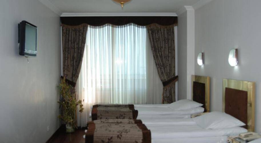 Grand Madrid Hotel