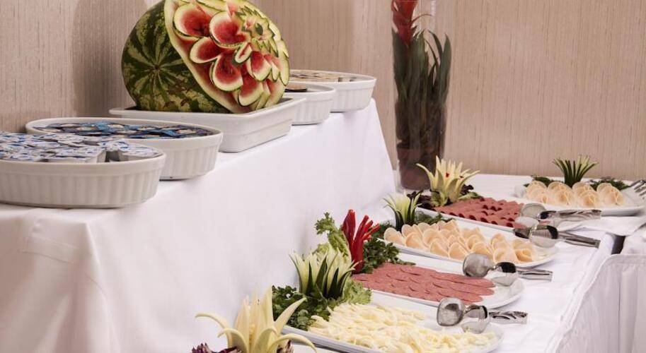 Golden Way Hotel Giyimkent