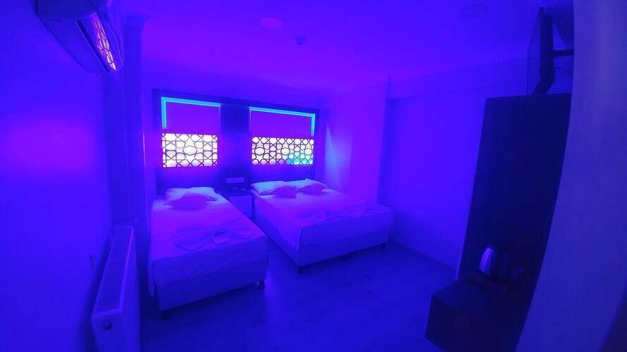 Grand Liza Hotel