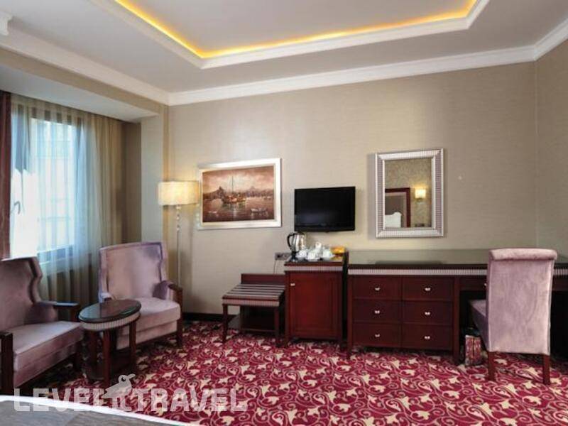 Фотография Emporium Hotel