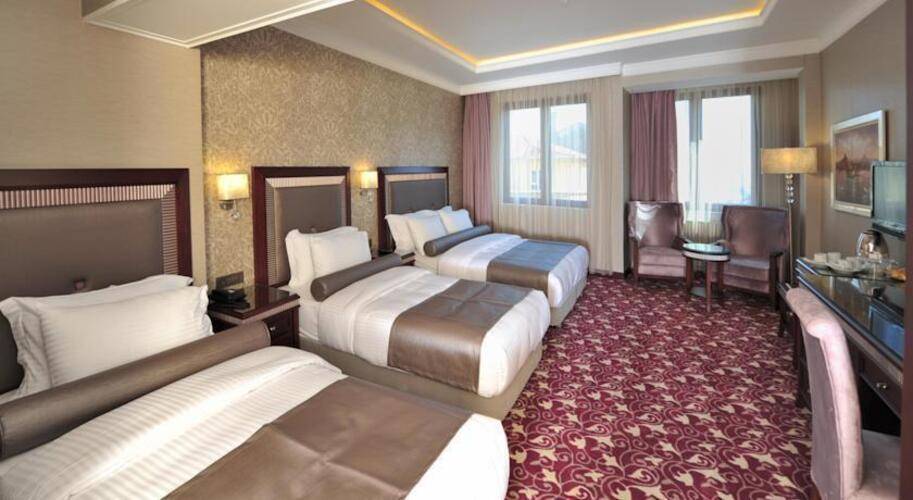 Emporium Hotel