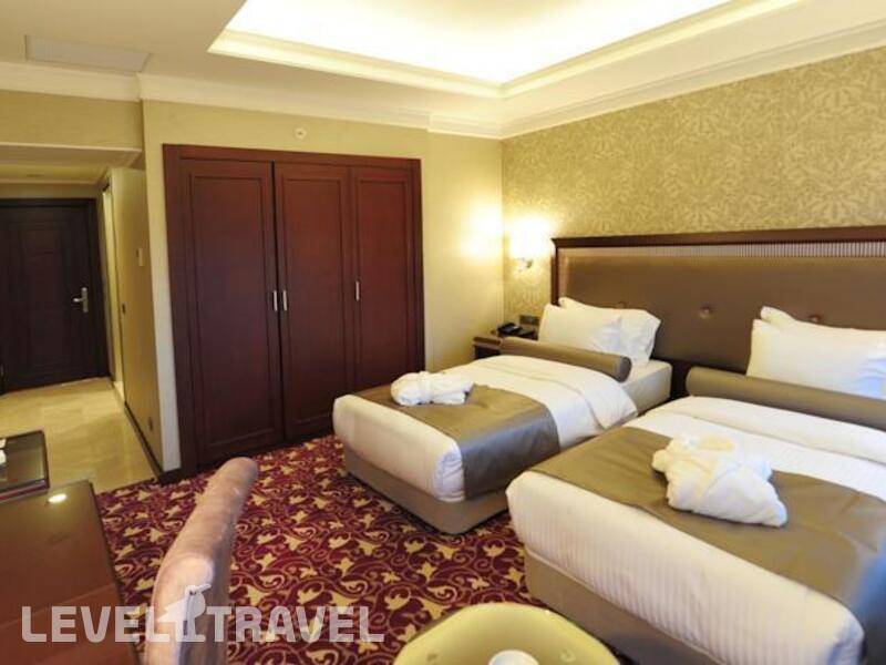 Фотография Emporium Hotel