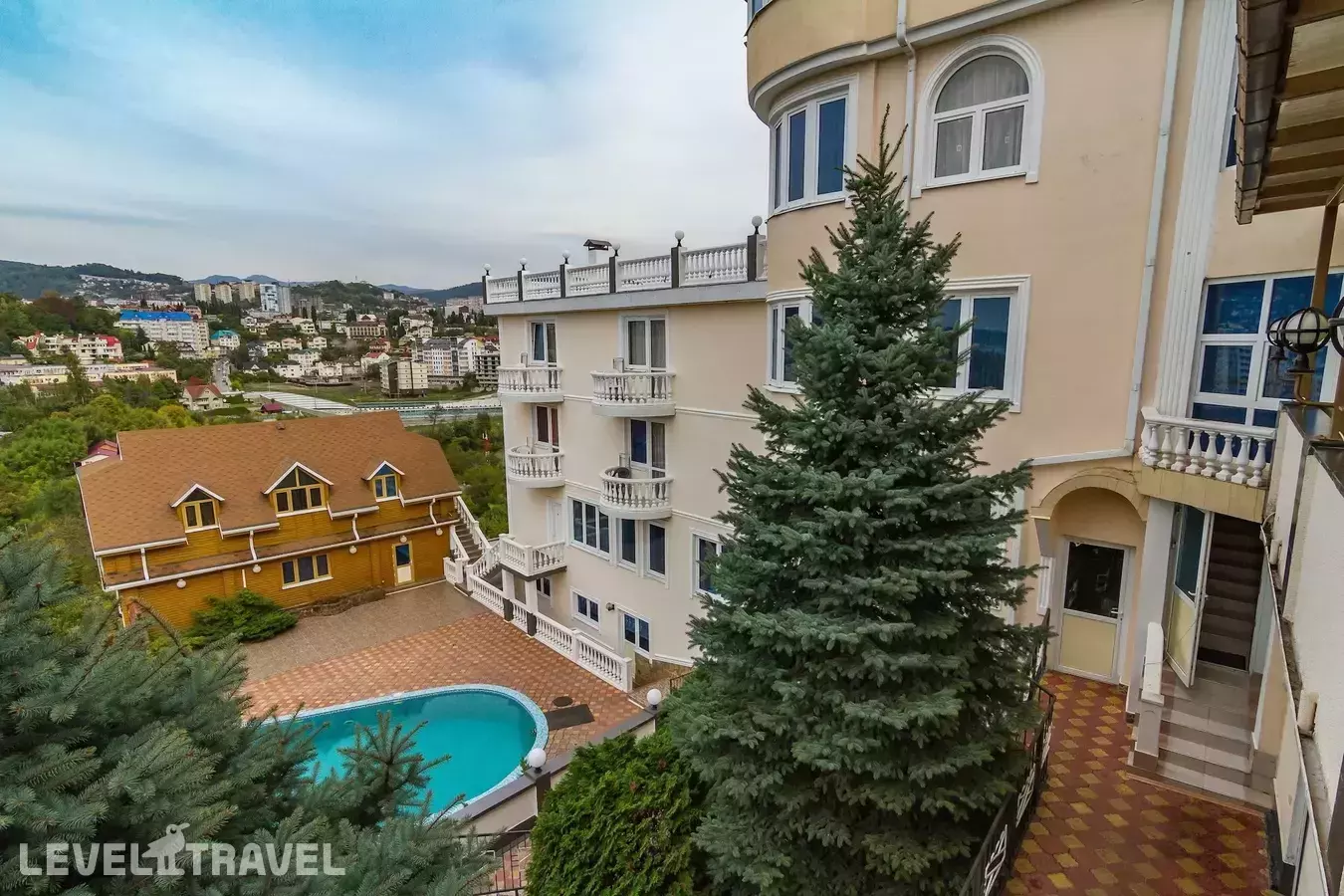 У Бочарова Ручья Отель