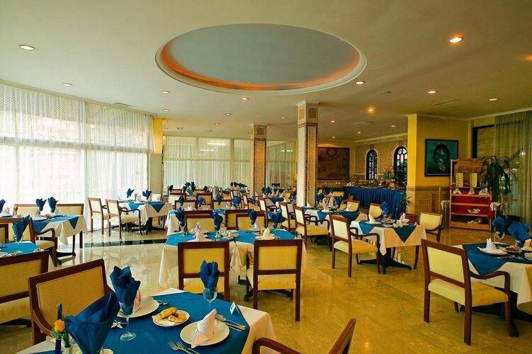 Nova Park Hotel