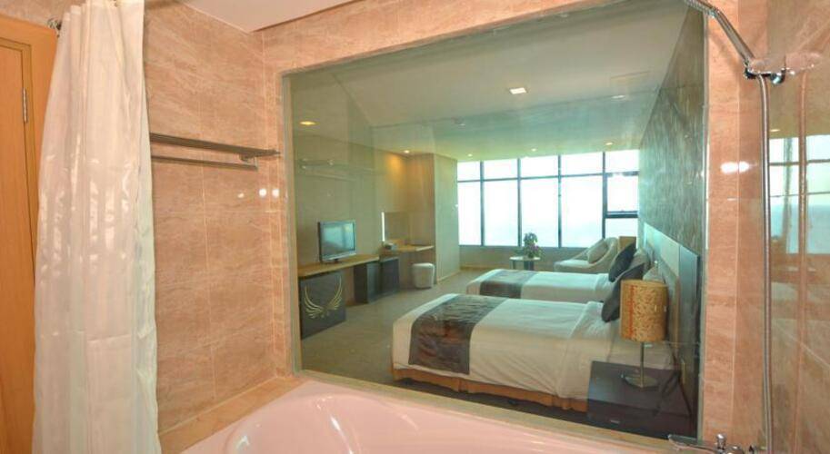Muong Thanh Luxury Nha Trang (Ex. Muong Thanh Nha Trang Centre Hotel)