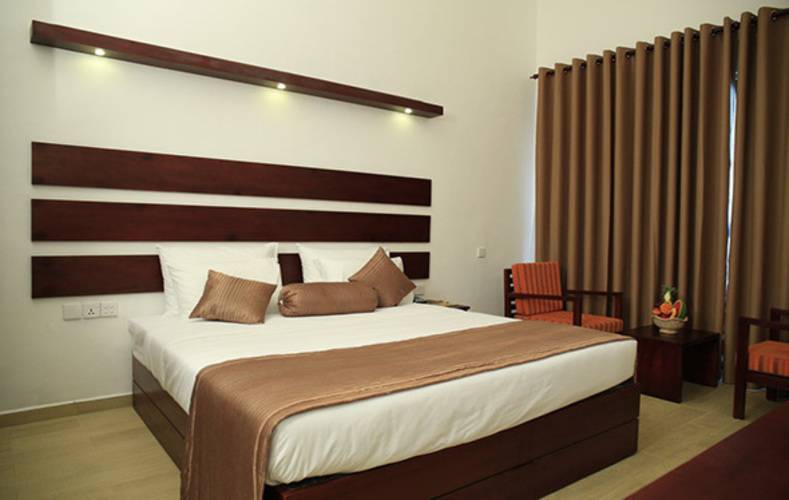 Avenra Beach Hotel