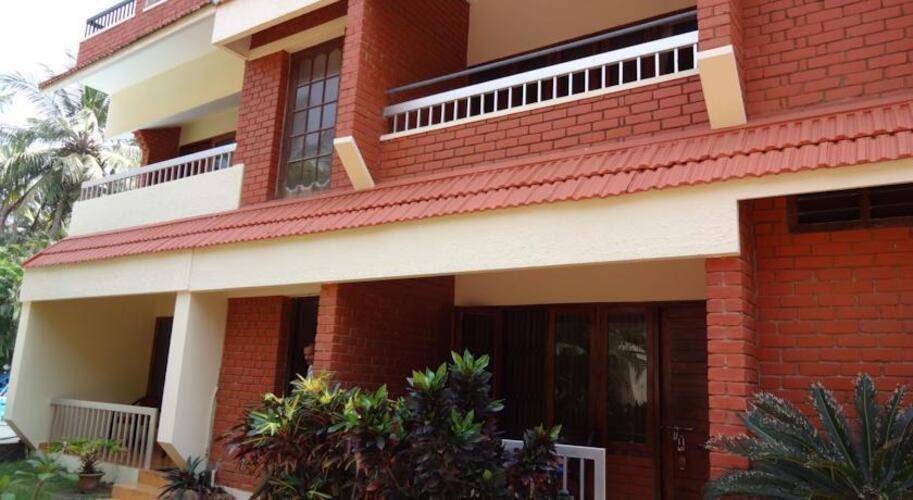 Thushara Hotel