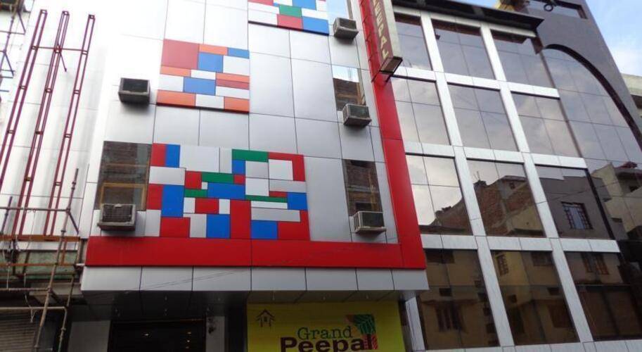 Grand Peepal Hotel
