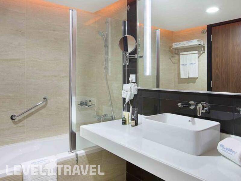 Фотография Bluebay Black Stone Hotel