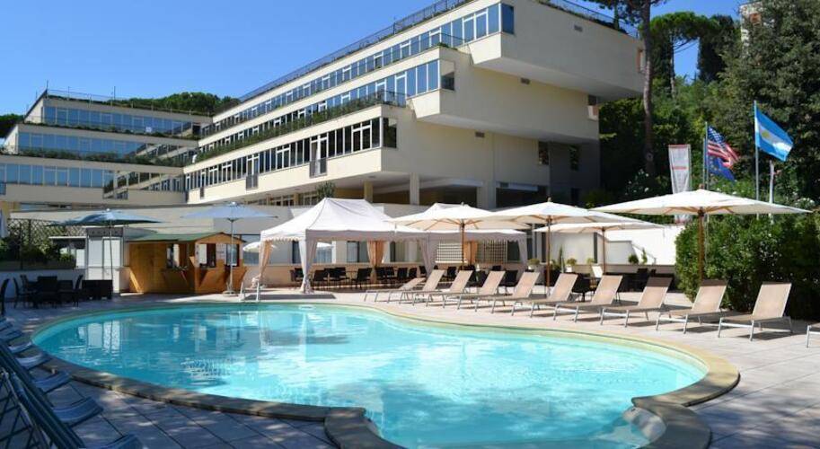 Cardinal Hotel St. Peter
