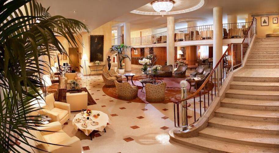 Cavour Hotel