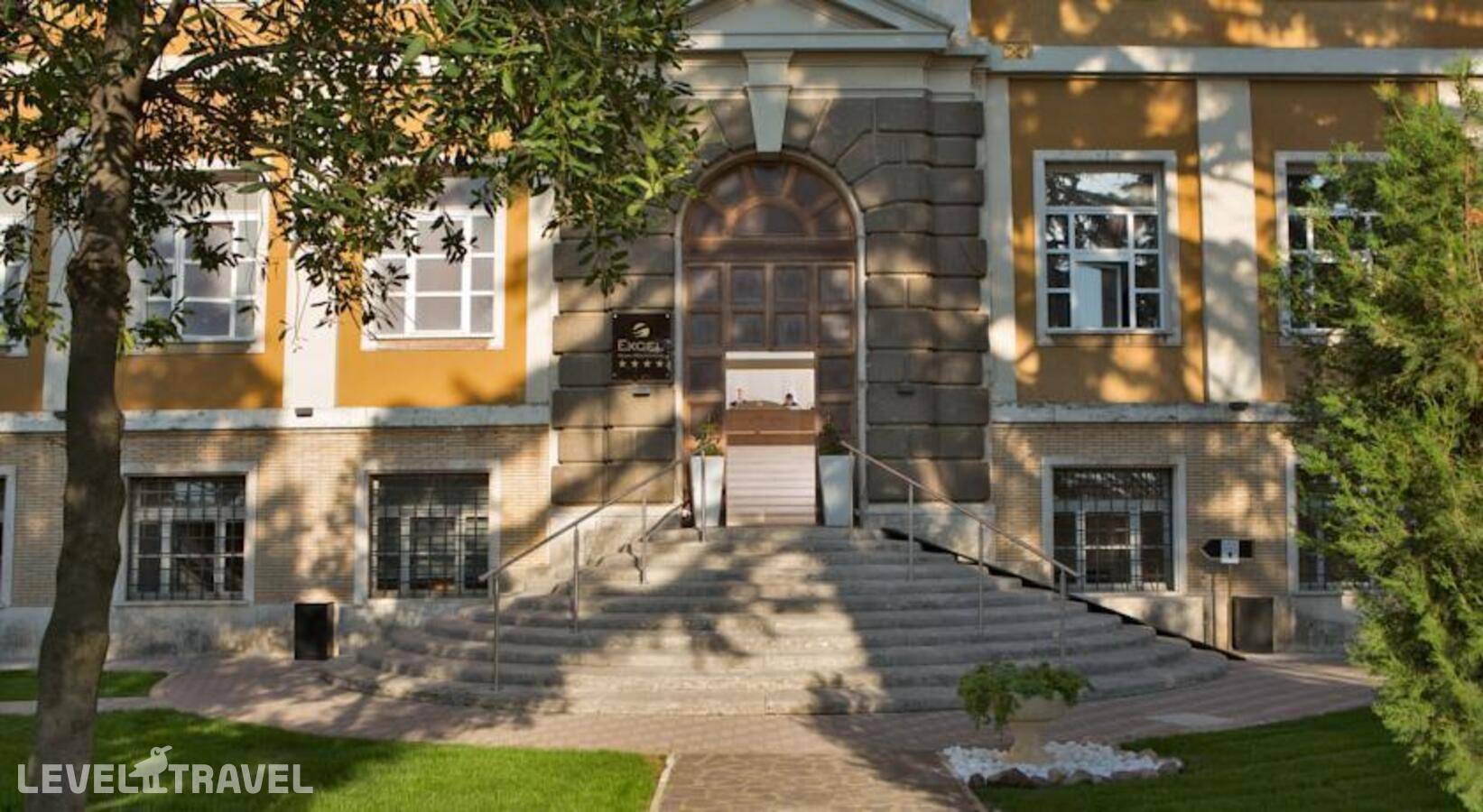 Изображение отеля 3