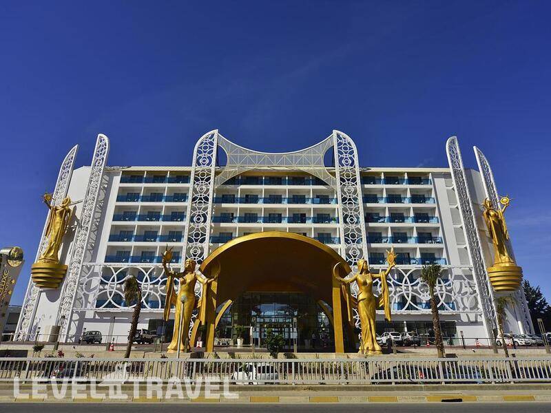 Фотография Azura Deluxe Resort & Spa
