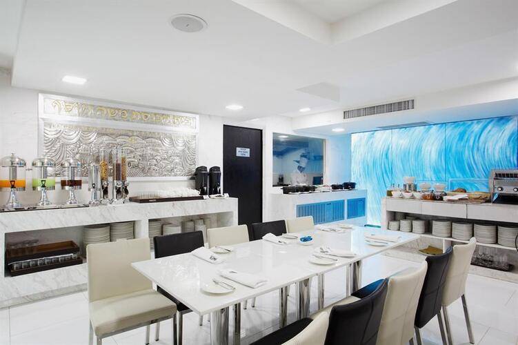 Centra By Centara Avenue Hotel Pattaya (Ex. Centra Avenue Pattaya)