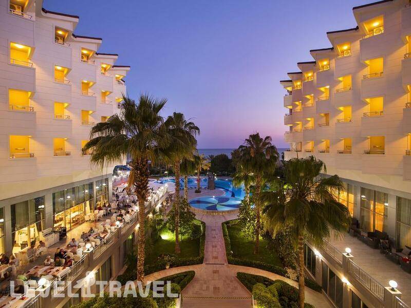 Фотография Terrace Beach Resort