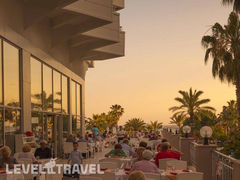 Фотография Terrace Beach Resort