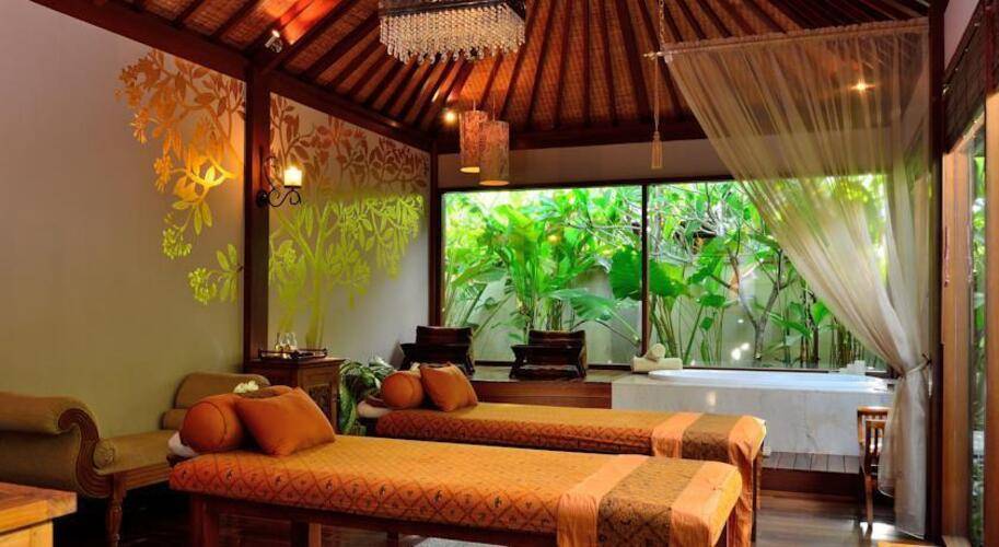 Disini Luxury Spa & Villa