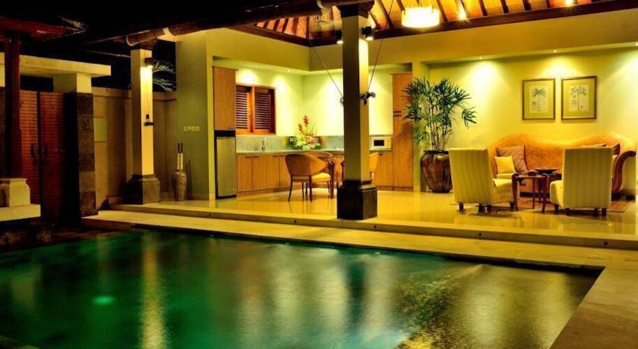Disini Luxury Spa & Villa