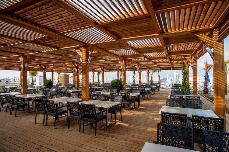 Dream World Aqua Resort & Spa
