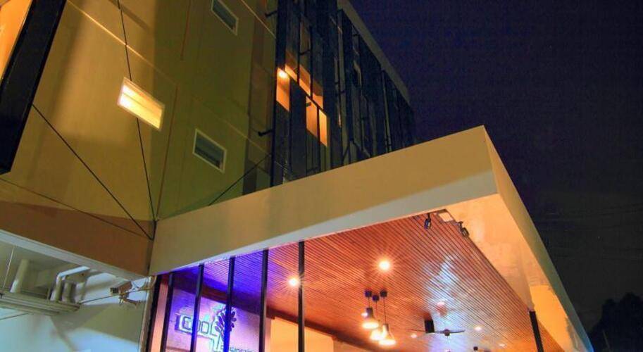 Cool Residence