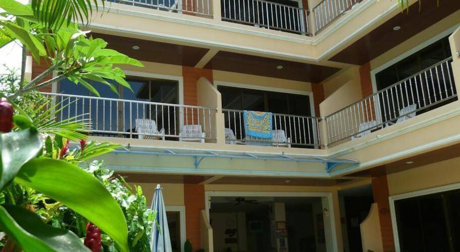 Seven Seas Hotel