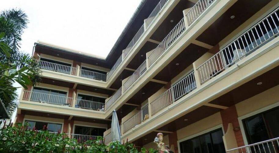 Seven Seas Hotel