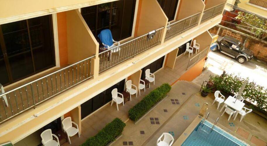 Seven Seas Hotel