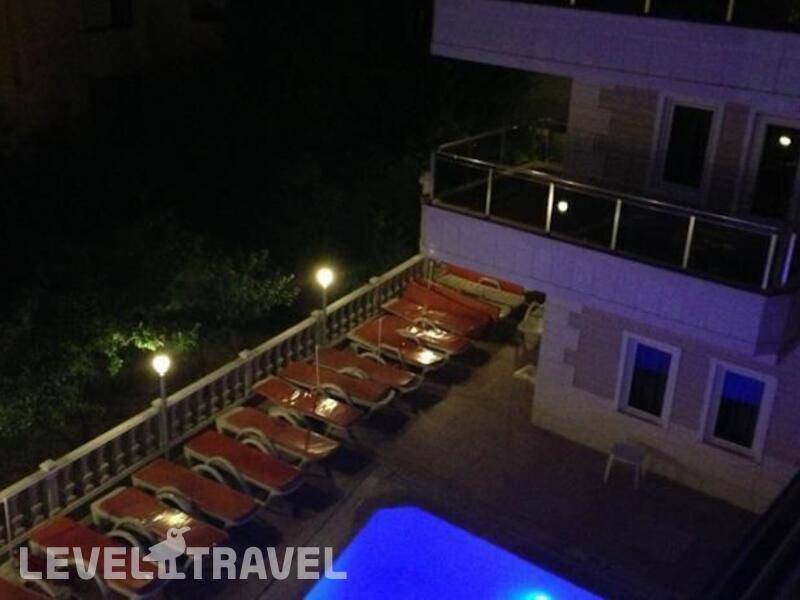 Фотография Club Seven Hotel