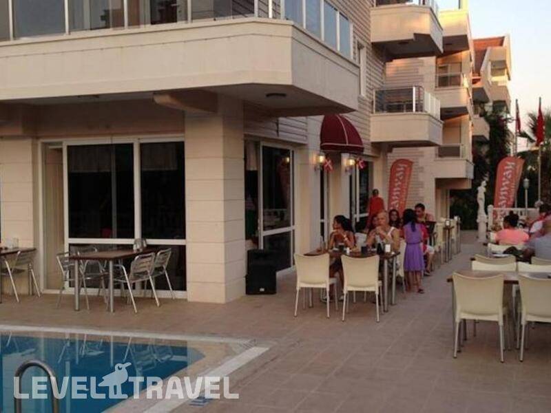 Фотография Club Seven Hotel