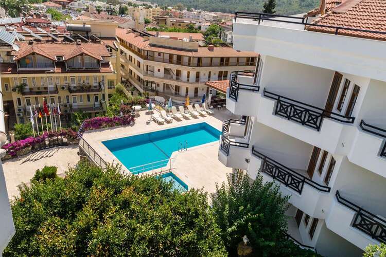 Naturella Hotel & Apart
