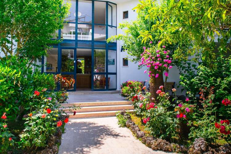 Naturella Hotel & Apart
